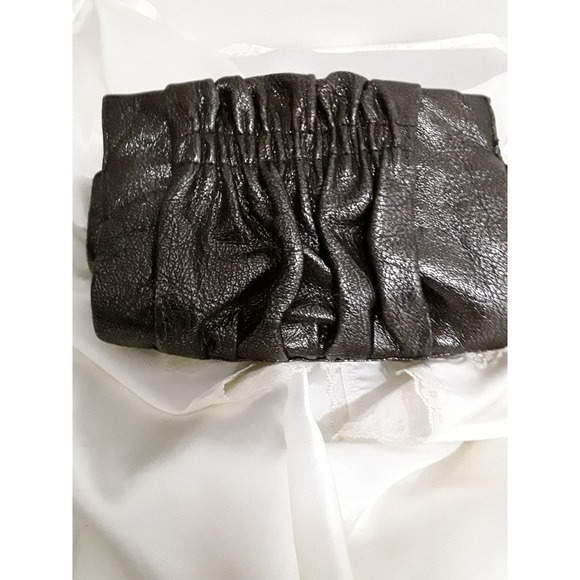 Henri Bendel Gunmetal Silver Metallic Ruched Front Clutch Bag RARE - Picture 1 of 7